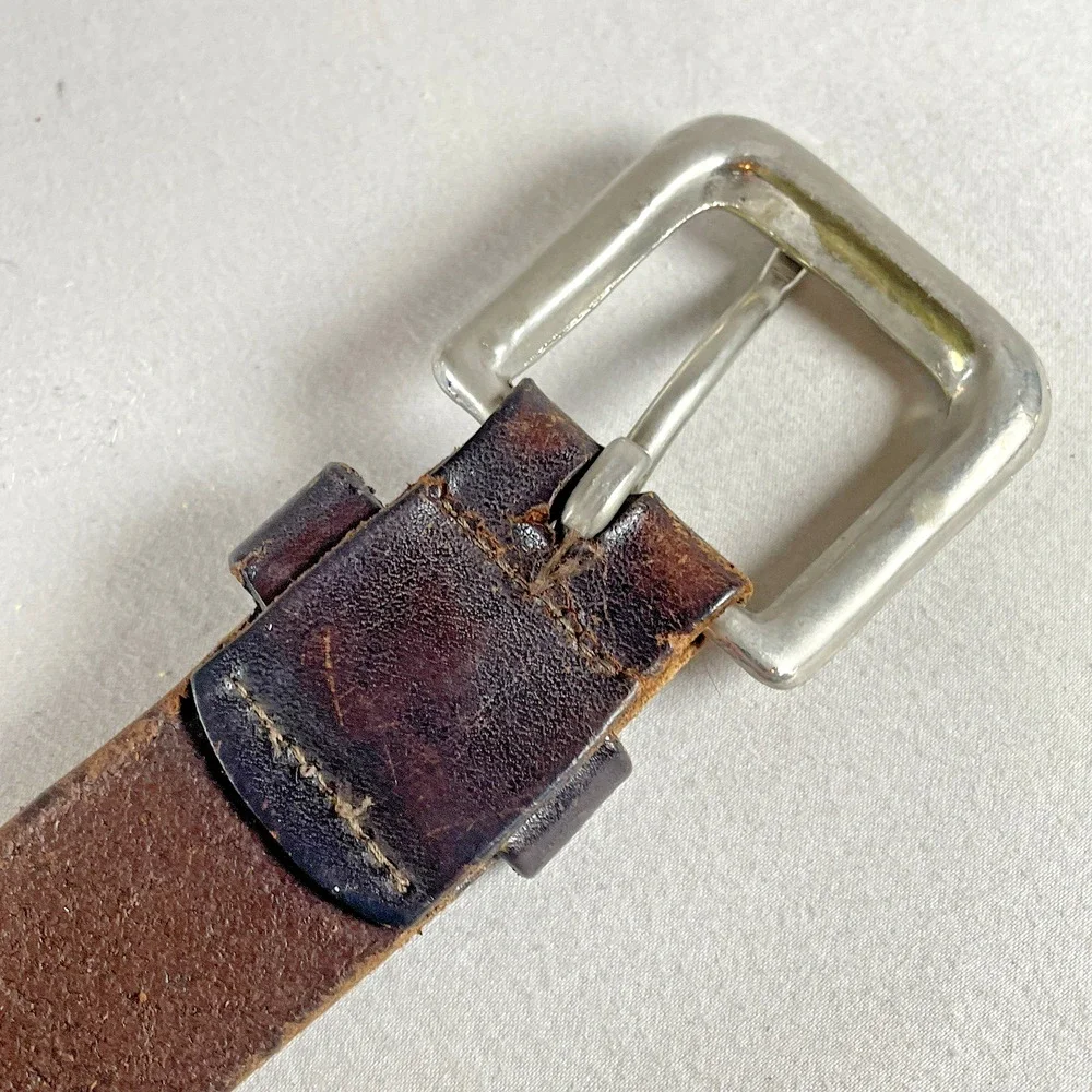 Levis Jeans Vtg 1980s Brown Leather Mens Belt Silver Buckle Adjustable Sz 36-43